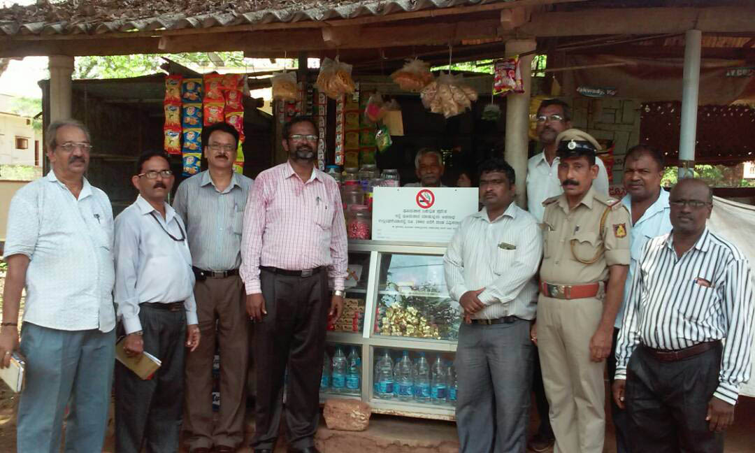 ತಂಬಾಕು ಉತ್ಪನ್ನಗಳ ಮಾರಾಟದ ಮೇಲೆ ದಾಳಿ